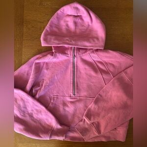 LULULEMON SCUBA OVERSIZED HALF ZIP HOODIE
COLOR : PINK BLOSSOM 
*USED*